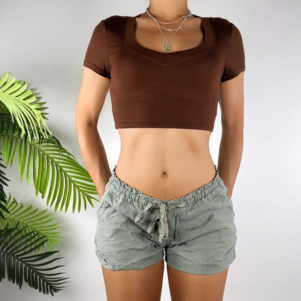 Women's Y2K Green Granola Girl Low Rise Beachy Summer Linen Booty Shorts / 0